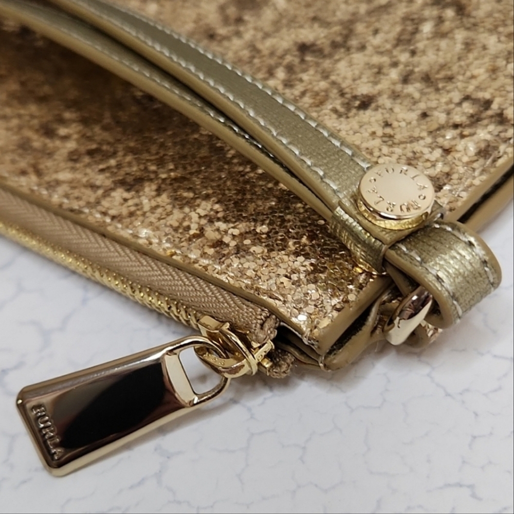Furla Babylon XL Gold Glitter Clutch ~ Like New! - Picture 8 of 11
